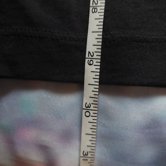 Ferrari Short Sleeve Embossed Logo - Picture 6 of 7